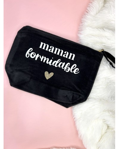 Trousse en velours noire personnalisée « Maman formidable »